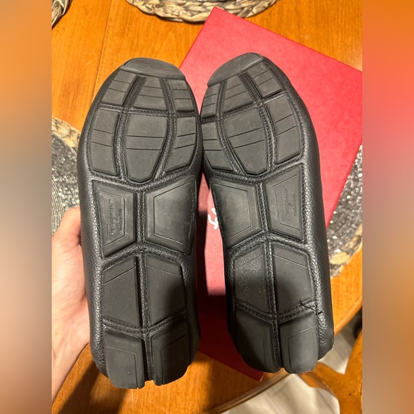 Ferragamo Mens front 4 Leather Drivers - Picture 7 of 10